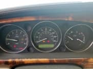 ✅ 2008 Jaguar XJ Vanden Plas • VIN: SAJWA82B28SH19193 • Лот: 59598725. Опубликован ранее на Copart с пробегом 173 805 миль. Бесплатный доступ к архиву аукционных продаж из США и подробный отчёт об истории автомобиля на DreamBid. Изображение 9.