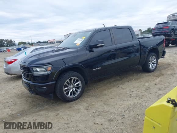 ✅ 2021 Ram 1500 Laramie • VIN: 1C6SRFJT0MN731294 • Lot: 43416355. Wystawiony na IAAI z przebiegiem 100 483 mil. Bezpłatny archiwum sprzedaży aukcyjnych z USA i szczegółowy raport historii pojazdu na DreamBid. Zdjęcie 19.