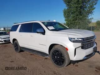 ✅ 2022 Chevrolet Suburban Premier • VIN: 1GNSKFKD3NR267634 • Lot: 42737206. Wystawiony na IAAI z przebiegiem 59 812 mil. Bezpłatny archiwum sprzedaży aukcyjnych z USA i szczegółowy raport historii pojazdu na DreamBid. Zdjęcie 1.