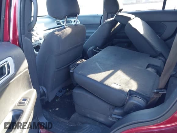 ✅ 2014 Ford Explorer XLT • VIN: 1FM5K7D86EGA01091 • Lot: 43725459. Wystawiony na IAAI z przebiegiem 203 720 mil. Bezpłatny archiwum sprzedaży aukcyjnych z USA i szczegółowy raport historii pojazdu na DreamBid. Zdjęcie 8.