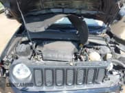 ✅ 2017 Jeep Renegade Latitude • VIN: ZACCJABB6HPG67093 • Lot: 42717078. Listed on IAAI with 107,655 mi. Free auction sales archive from the USA and detailed vehicle history report at DreamBid. Image 10.