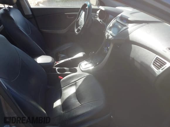 ✅ 2013 Hyundai Elantra Limited • VIN: 5NPDH4AE1DH268107 • Лот: 43464932. Опубликован ранее на IAAI с пробегом 101 788 миль. Бесплатный доступ к архиву аукционных продаж из США и подробный отчёт об истории автомобиля на DreamBid. Изображение 5.