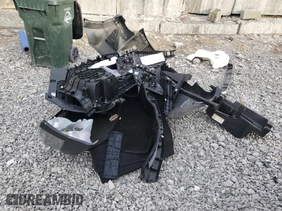 ✅ 2017 Toyota RAV4 LE • VIN: 2T3ZFREV9HW364701 • Lot: 90013455. Listed on Copart with 111,686 mi. Free auction sales archive from the USA and detailed vehicle history report at DreamBid. Image 13.