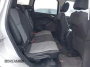 ✅ 2017 Ford Escape SE • VIN: 1FMCU0GD1HUE39735 • Lot: 41465712. Wystawiony na IAAI z przebiegiem 115 747 mil. Bezpłatny archiwum sprzedaży aukcyjnych z USA i szczegółowy raport historii pojazdu na DreamBid. Zdjęcie 8.