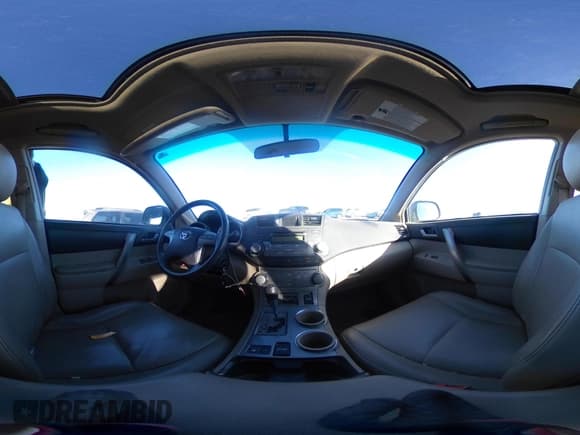 ✅ 2010 Toyota Highlander SE • VIN: 5TDJK3EH3AS033460 • Lot: 43535109. Listed on IAAI with 180,780 mi. Free auction sales archive from the USA and detailed vehicle history report at DreamBid. Image 19.