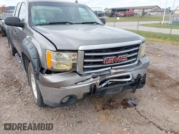 ✅ 2012 GMC Sierra 1500 SLE • VIN: 1GTR2VE73CZ330347 • Lot: 43378496. Wystawiony na IAAI z przebiegiem 192 724 mil. Bezpłatny archiwum sprzedaży aukcyjnych z USA i szczegółowy raport historii pojazdu na DreamBid. Zdjęcie 6.