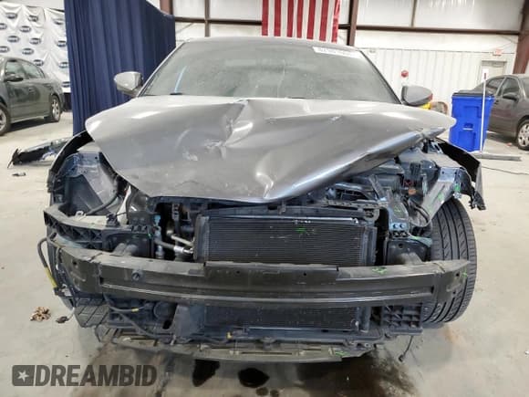 ✅ 2016 Hyundai Veloster • VIN: KMHTC6AD7GU291796 • Lot: 82981604. Wystawiony na Copart z przebiegiem 118 800 mil. Bezpłatny archiwum sprzedaży aukcyjnych z USA i szczegółowy raport historii pojazdu na DreamBid. Zdjęcie 5.