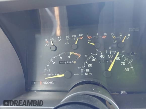 ✅ 1992 GMC Suburban • VIN: 1GKEC16K5NJ722470 • Лот: 43366339. Опубликован ранее на IAAI с пробегом 418 298 миль. Бесплатный доступ к архиву аукционных продаж из США и подробный отчёт об истории автомобиля на DreamBid. Изображение 7.