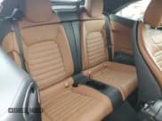 ✅ 2019 Mercedes-Benz C 300 • VIN: WDDWK8DB7KF927498 • Lot: 43358555. Wystawiony na Copart z przebiegiem 62 921 mil. Bezpłatny archiwum sprzedaży aukcyjnych z USA i szczegółowy raport historii pojazdu na DreamBid. Zdjęcie 10.