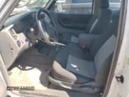 ✅ 2011 Ford Ranger XL • VIN: 1FTKR1ED8BPA03058 • Lot: 80874565. Wystawiony na Copart z przebiegiem 118 190 mil. Bezpłatny archiwum sprzedaży aukcyjnych z USA i szczegółowy raport historii pojazdu na DreamBid. Zdjęcie 7.