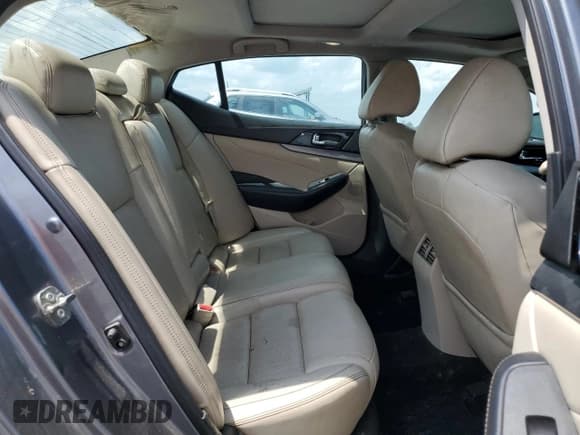 ✅ 2016 Nissan Maxima SV • VIN: 1N4AA6AP8GC441163 • Lot: 58481555. Listed on Copart with 194,478 mi. Free auction sales archive from the USA and detailed vehicle history report at DreamBid. Image 10.