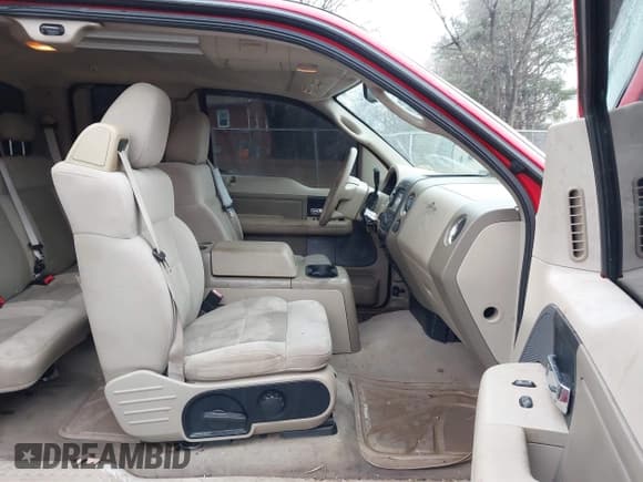 ✅ 2004 Ford F-150 XLT • VIN: 1FTPX14554NA91801 • Lot: 43801171. Listed on IAAI with 160,791 mi. Free auction sales archive from the USA and detailed vehicle history report at DreamBid. Image 5.