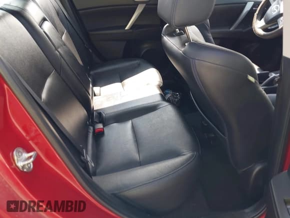 ✅ 2013 Mazda 3 i Grand Touring • VIN: JM1BL1W74D1740063 • Lot: 42873909. Wystawiony na IAAI z przebiegiem 120 796 mil. Bezpłatny archiwum sprzedaży aukcyjnych z USA i szczegółowy raport historii pojazdu na DreamBid. Zdjęcie 8.