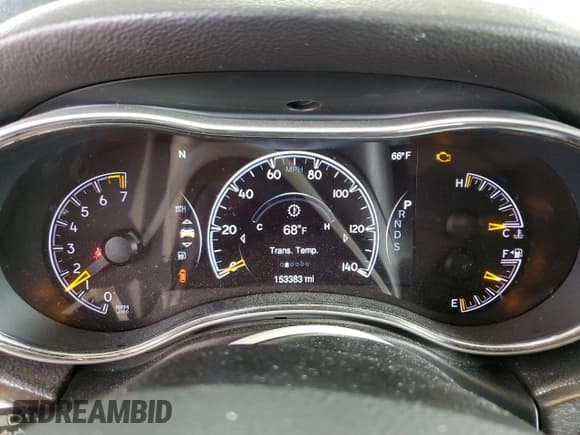 ✅ 2015 Jeep Grand Cherokee Laredo • VIN: 1C4RJEAG6FC614488 • Lot: 85648625. Listed on Copart with 153,383 mi. Free auction sales archive from the USA and detailed vehicle history report at DreamBid. Image 9.