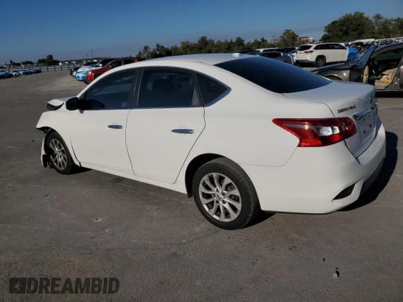 ✅ 2019 Nissan Sentra SV • VIN: 3N1AB7AP2KY319186 • Lot: 92641895. Listed on Copart with 124,099 mi. Free auction sales archive from the USA and detailed vehicle history report at DreamBid. Image 2.