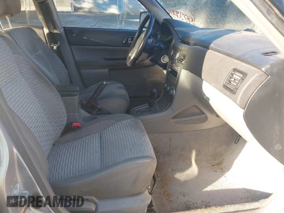 ✅ 2004 Subaru Forester XS • VIN: JF1SG65664H754540 • Lot: 43598975. Listed on IAAI with 152,135 mi. Free auction sales archive from the USA and detailed vehicle history report at DreamBid. Image 5.
