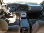 ✅ 2000 Chevrolet Silverado 1500 LS • VIN: 2GCEC19T6Y1317409 • Лот: 68094514. Опубликован ранее на Copart с пробегом Не указан. Бесплатный доступ к архиву аукционных продаж из США и подробный отчёт об истории автомобиля на DreamBid. Изображение 8.