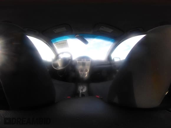 ✅ 2007 Toyota Yaris • VIN: JTDBT923771080509 • Лот: 43692876. Опубликован ранее на IAAI с пробегом 176 844 миль. Бесплатный доступ к архиву аукционных продаж из США и подробный отчёт об истории автомобиля на DreamBid. Изображение 18.