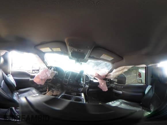 ✅ 2019 Ford F-250 XL • VIN: 1FT7W2B66KED62074 • Lot: 43092018. Listed on IAAI with 103,280 mi. Free auction sales archive from the USA and detailed vehicle history report at DreamBid. Image 17.