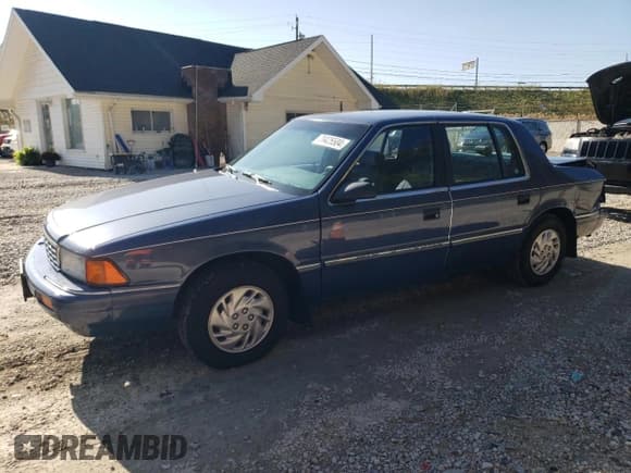 ✅ 1994 Plymouth Acclaim • VIN: 3P3AA46K8RT200674 • Лот: 76425504. Опубликован ранее на Copart с пробегом 105 874 миль. Бесплатный доступ к архиву аукционных продаж из США и подробный отчёт об истории автомобиля на DreamBid. Изображение 1.