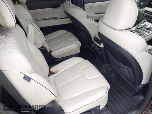 ✅ 2024 Hyundai Palisade Calligraphy • VIN: KM8R7DGE6RU654028 • Лот: 43393981. Опубликован ранее на IAAI с пробегом 78 604 миль. Бесплатный доступ к архиву аукционных продаж из США и подробный отчёт об истории автомобиля на DreamBid. Изображение 8.