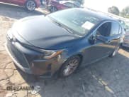 ✅ 2021 Toyota Corolla XLE • VIN: 5YFFPMAE2MP198664 • Lot: 42622549. Wystawiony na IAAI z przebiegiem 118 850 mil. Bezpłatny archiwum sprzedaży aukcyjnych z USA i szczegółowy raport historii pojazdu na DreamBid. Zdjęcie 20.