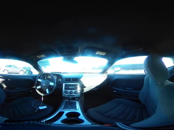 ✅ 2009 Dodge Challenger SE • VIN: 2B3LJ44V39H621072 • Lot: 41030512. Wystawiony na IAAI z przebiegiem 118 417 mil. Bezpłatny archiwum sprzedaży aukcyjnych z USA i szczegółowy raport historii pojazdu na DreamBid. Zdjęcie 18.