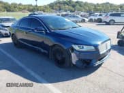 ✅ 2017 Lincoln MKZ Reserve • VIN: 3LN6L5FC6HR629849 • Lot: 43497094. Wystawiony na IAAI z przebiegiem 107 848 mil. Bezpłatny archiwum sprzedaży aukcyjnych z USA i szczegółowy raport historii pojazdu na DreamBid. Zdjęcie 1.