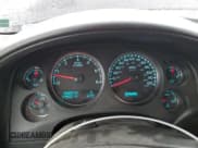 ✅ 2009 Chevrolet Suburban 1LT • VIN: 1GNFK26399R216639 • Lot: 70335104. Wystawiony na Copart z przebiegiem 179 321 mil. Bezpłatny archiwum sprzedaży aukcyjnych z USA i szczegółowy raport historii pojazdu na DreamBid. Zdjęcie 9.