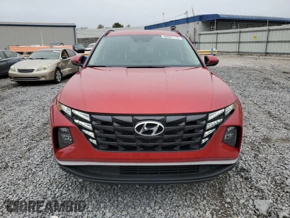✅ 2022 Hyundai Tucson SEL • VIN: 5NMJB3AE2NH010451 • Lot: 84041115. Listed on Copart with 38,411 mi. Free auction sales archive from the USA and detailed vehicle history report at DreamBid. Image 5.