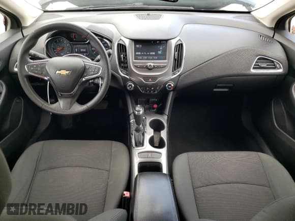 ✅ 2017 Chevrolet Cruze LT • VIN: 1G1BE5SM6H7105919 • Lot: 46276243. Listed on Copart with 96,872 mi. Free auction sales archive from the USA and detailed vehicle history report at DreamBid. Image 8.