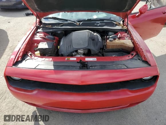 ✅ 2015 Dodge Challenger R/T • VIN: 2C3CDZAT2FH712081 • Lot: 89709385. Wystawiony na Copart z przebiegiem 116 132 mil. Bezpłatny archiwum sprzedaży aukcyjnych z USA i szczegółowy raport historii pojazdu na DreamBid. Zdjęcie 11.