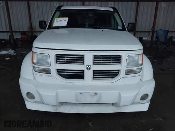 2008 Dodge Nitro R/T with VIN 1D8GT58638W218746, listed as a IAAI auction lot 42200153 with 186,676 mi miles and . Bid and sale history available at DreamBid. Image 12.