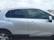 ✅ 2021 Chevrolet Trax LS • VIN: KL7CJKSB4MB301642 • Lot: 42396345. Listed on IAAI with 114,745 mi. Free auction sales archive from the USA and detailed vehicle history report at DreamBid. Image 13.