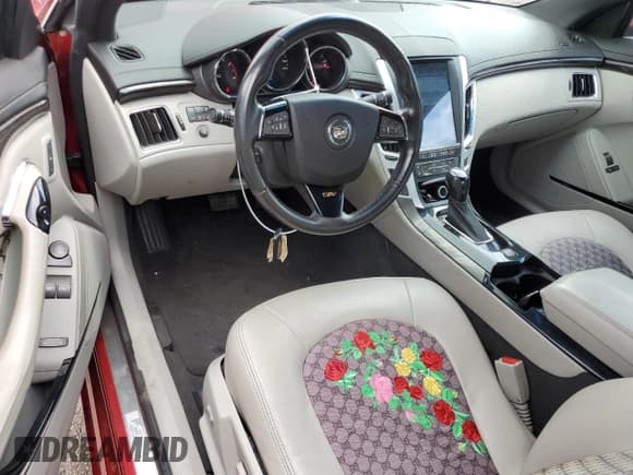 ✅ 2012 Cadillac CTS-V • VIN: 1G6DV1EP6C0141225 • Лот: 55636015. Опубликован ранее на Copart с пробегом 65 428 миль. Бесплатный доступ к архиву аукционных продаж из США и подробный отчёт об истории автомобиля на DreamBid. Изображение 8.