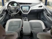 ✅ 2021 Chevrolet Bolt EV LT • VIN: 1G1FY6S00M4108726 • Lot: 48897155. Wystawiony na Copart z przebiegiem 142 422 mil. Bezpłatny archiwum sprzedaży aukcyjnych z USA i szczegółowy raport historii pojazdu na DreamBid. Zdjęcie 8.