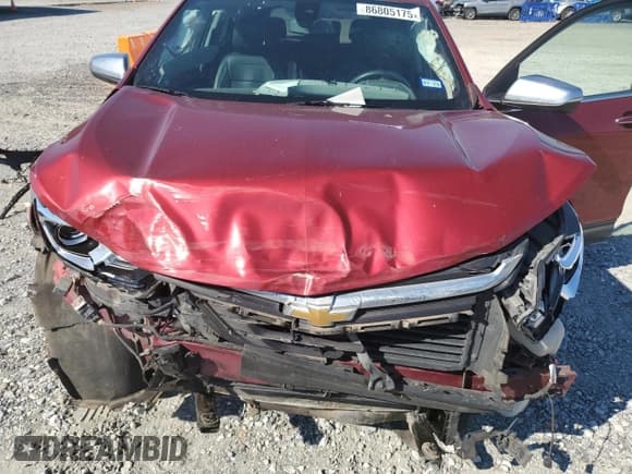 ✅ 2018 Chevrolet Equinox Premier • VIN: 2GNAXVEV8J6291798 • Lot: 86805175. Wystawiony na Copart z przebiegiem 71 241 mil. Bezpłatny archiwum sprzedaży aukcyjnych z USA i szczegółowy raport historii pojazdu na DreamBid. Zdjęcie 11.