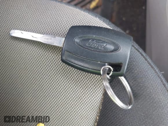 ✅ 2013 Ford Fiesta S • VIN: 3FADP4AJ9DM175576 • Лот: 42449969. Опубликован ранее на IAAI с пробегом 123 959 миль. Бесплатный доступ к архиву аукционных продаж из США и подробный отчёт об истории автомобиля на DreamBid. Изображение 11.