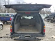 ✅ 2005 Chevrolet Suburban LT • VIN: 1GNFK16Z05J119546 • Лот: 46299645. Опубликован ранее на Copart с пробегом 227 205 миль. Бесплатный доступ к архиву аукционных продаж из США и подробный отчёт об истории автомобиля на DreamBid. Изображение 6.