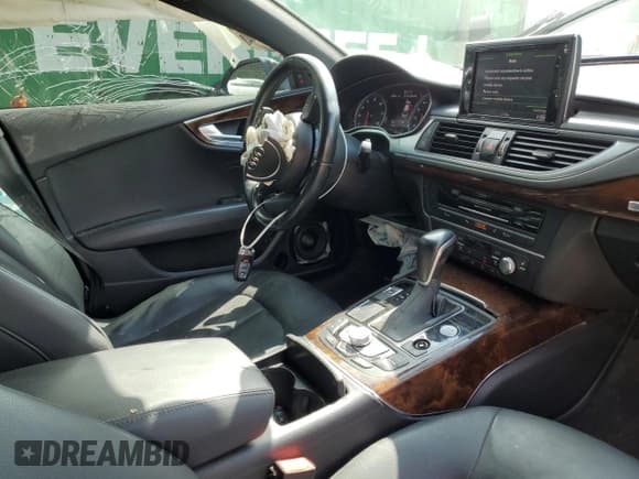 ✅ 2016 Audi A7 Premium Plus • VIN: WAUWGAFC9GN058387 • Лот: 63198095. Опубликован ранее на Copart с пробегом 138 386 миль. Бесплатный доступ к архиву аукционных продаж из США и подробный отчёт об истории автомобиля на DreamBid. Изображение 7.