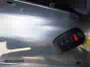 2025 Toyota Camry LE z VIN 4T1DAACK5SU166605, wystawiony jako IAAI lot #43171840 z przebiegiem 6 931 mil mil oraz . Historia ofert i sprzedaży dostępna na DreamBid. Obrazek 11.