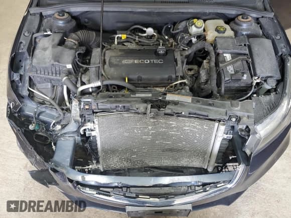 ✅ 2016 Chevrolet Cruze LS • VIN: 1G1PB5SGXG7221728 • Lot: 53065405. Listed on Copart with 47,605 mi. Free auction sales archive from the USA and detailed vehicle history report at DreamBid. Image 12.