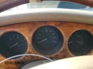 ✅ 2002 Jaguar XJ Vanden Plas • VIN: SAJDA24CX2LF47054 • Lot: 61947155. Wystawiony na Copart z przebiegiem Nie podano. Bezpłatny archiwum sprzedaży aukcyjnych z USA i szczegółowy raport historii pojazdu na DreamBid. Zdjęcie 9.