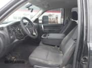 ✅ 2013 GMC Sierra 2500HD SLE • VIN: 1GT120CG5DF156027 • Lot: 41535129. Listed on IAAI with 180,000 mi. Free auction sales archive from the USA and detailed vehicle history report at DreamBid. Image 5.