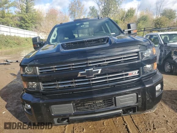 ✅ 2017 Chevrolet Silverado 2500HD LT • VIN: 1GC1KVEY4HF235018 • Lot: 86859745. Listed on Copart with 146,831 mi. Free auction sales archive from the USA and detailed vehicle history report at DreamBid. Image 5.