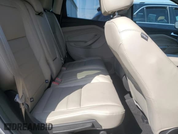 ✅ 2017 Ford Escape SE • VIN: 1FMCU0G98HUB74016 • Lot: 59752715. Wystawiony na Copart z przebiegiem 53 440 mil. Bezpłatny archiwum sprzedaży aukcyjnych z USA i szczegółowy raport historii pojazdu na DreamBid. Zdjęcie 11.