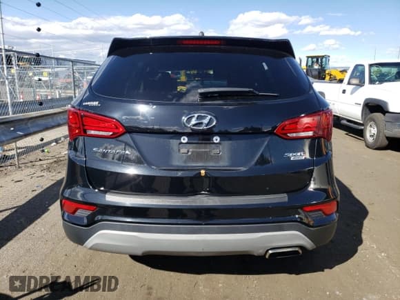 ✅ 2018 Hyundai Santa Fe 2.4L • VIN: 5NMZTDLB4JH102213 • Лот: 70841723. Опубликован ранее на Copart с пробегом 58 465 миль. Бесплатный доступ к архиву аукционных продаж из США и подробный отчёт об истории автомобиля на DreamBid. Изображение 6.
