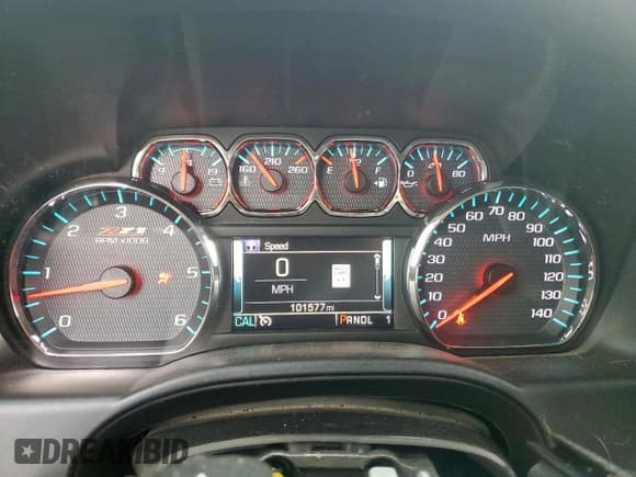 ✅ 2018 Chevrolet Silverado 2500HD LT • VIN: 1GC1KVEG4JF137569 • Lot: 92536585. Listed on Copart with 101,577 mi. Free auction sales archive from the USA and detailed vehicle history report at DreamBid. Image 9.