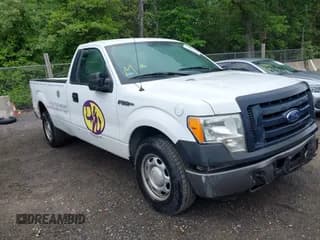 ✅ 2012 Ford F-150 XL • VIN: 1FTMF1CM4CKD83583 • Лот: 42179198. Опубликован ранее на IAAI с пробегом 149 613 миль. Бесплатный доступ к архиву аукционных продаж из США и подробный отчёт об истории автомобиля на DreamBid. Изображение 1.