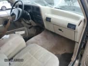 ✅ 1989 Ford Ranger • VIN: 1FTCR10T4KUC16349 • Лот: 67657855. Опубликован ранее на Copart с пробегом 46 227 миль. Бесплатный доступ к архиву аукционных продаж из США и подробный отчёт об истории автомобиля на DreamBid. Изображение 8.